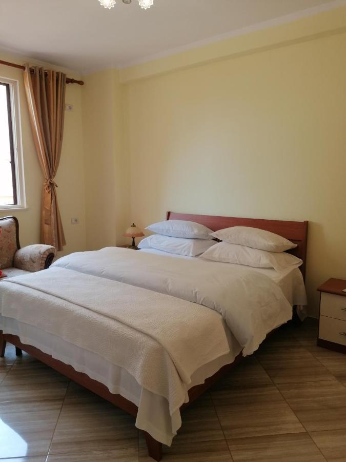 Holiday Center Apartment Shkoder Bagian luar foto