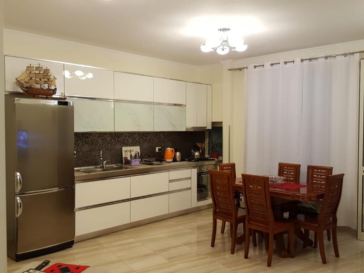 Holiday Center Apartment Shkoder Bagian luar foto