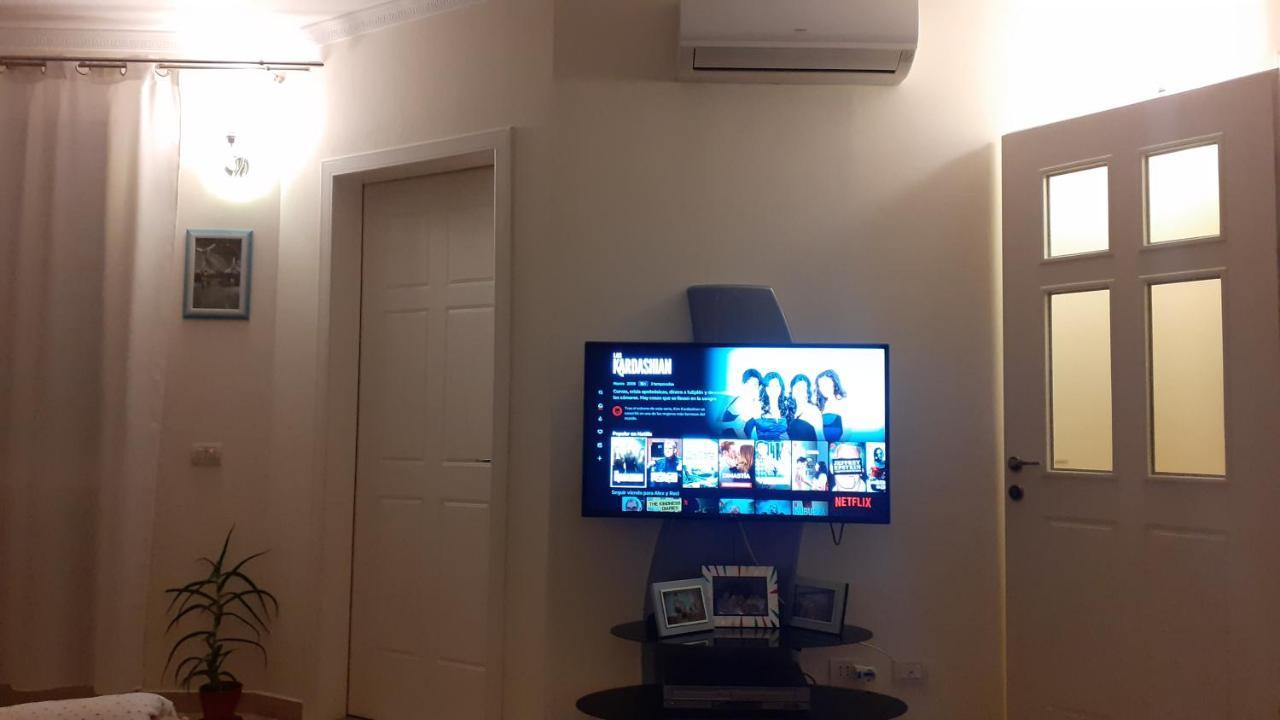 Holiday Center Apartment Shkoder Bagian luar foto